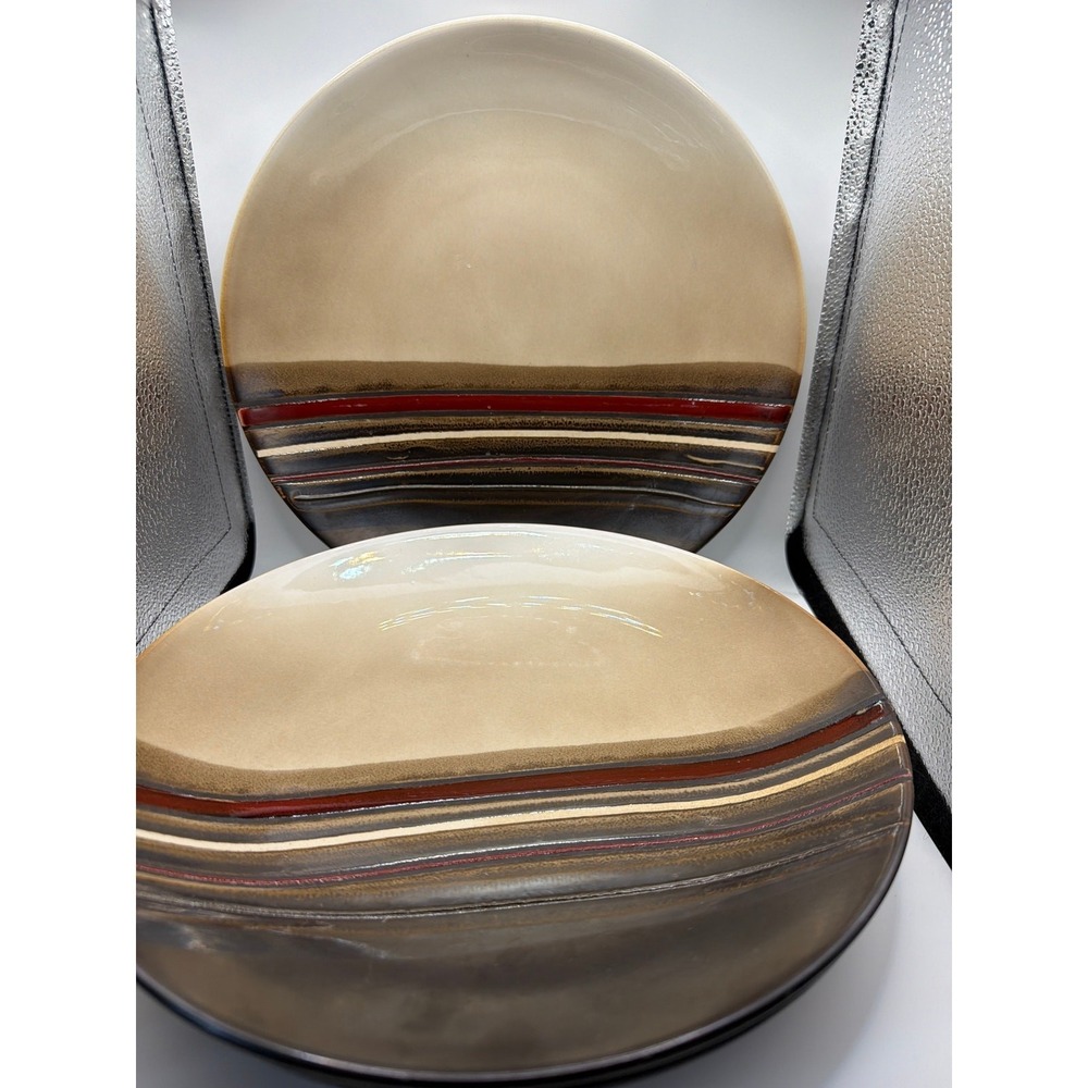 3 Better Homes & Gardens "Rockport" Dinner Plates‎